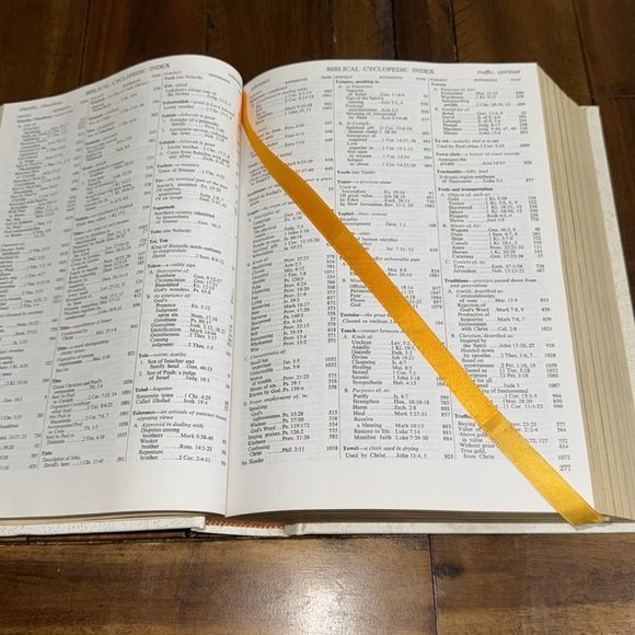 White Gold Holy Bible Mendenhall KJV red‎ letter edition Master Reference 1971 - Picture 7 of 11